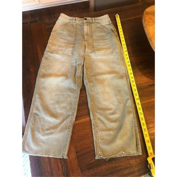 Abercrombie & Fitch cropped military pant - Picture 1 of 8